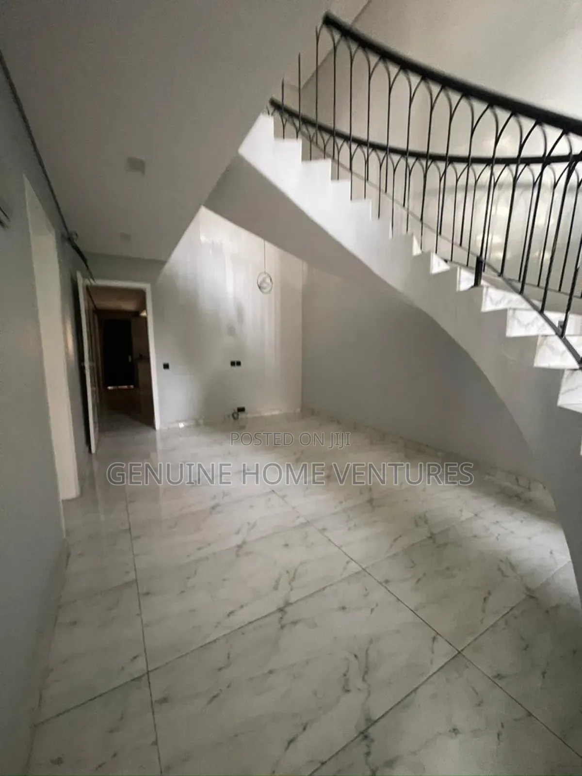 3bdrm Duplex in Lekki County Home, Ikota for sale