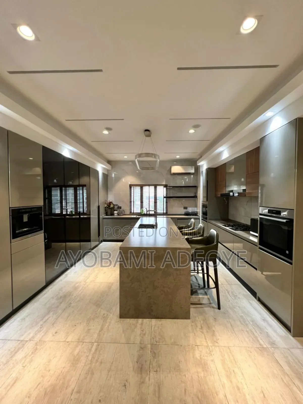 Furnished 3bdrm Apartment in Ikoyi for rent