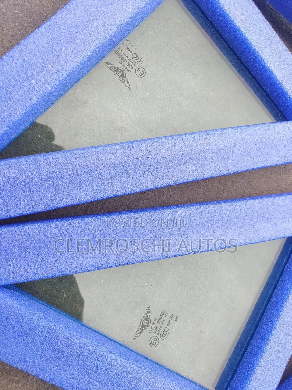 High Quality Certified New Side Door Glass Bentley Bentayga 2018-2026