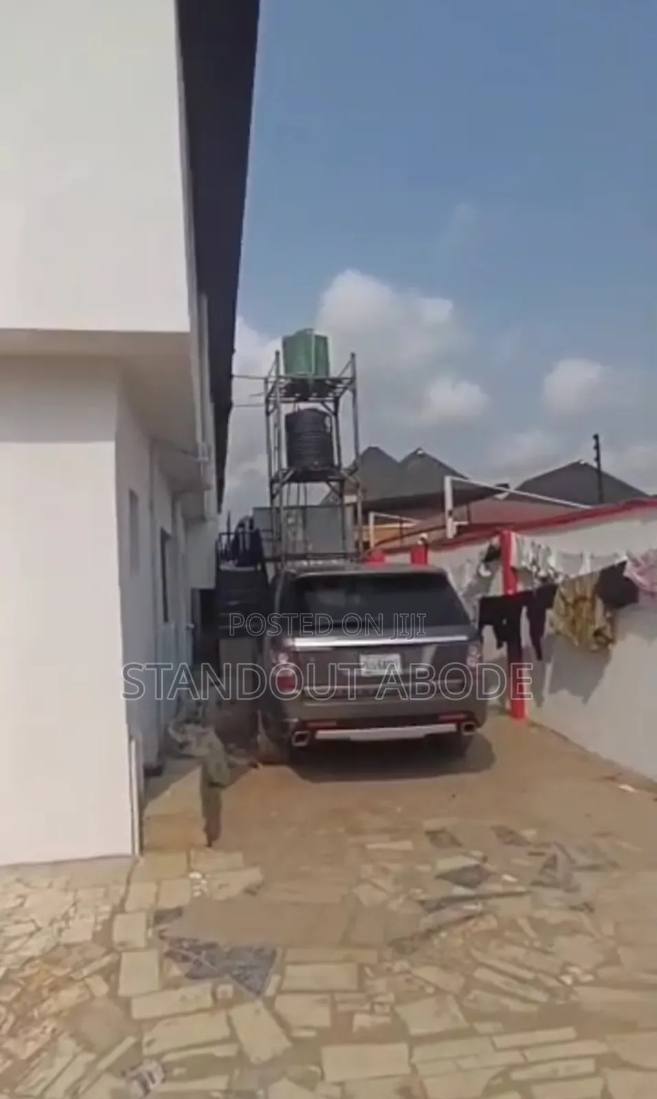 2bdrm Block of Flats in Good Location, Abaranje for sale