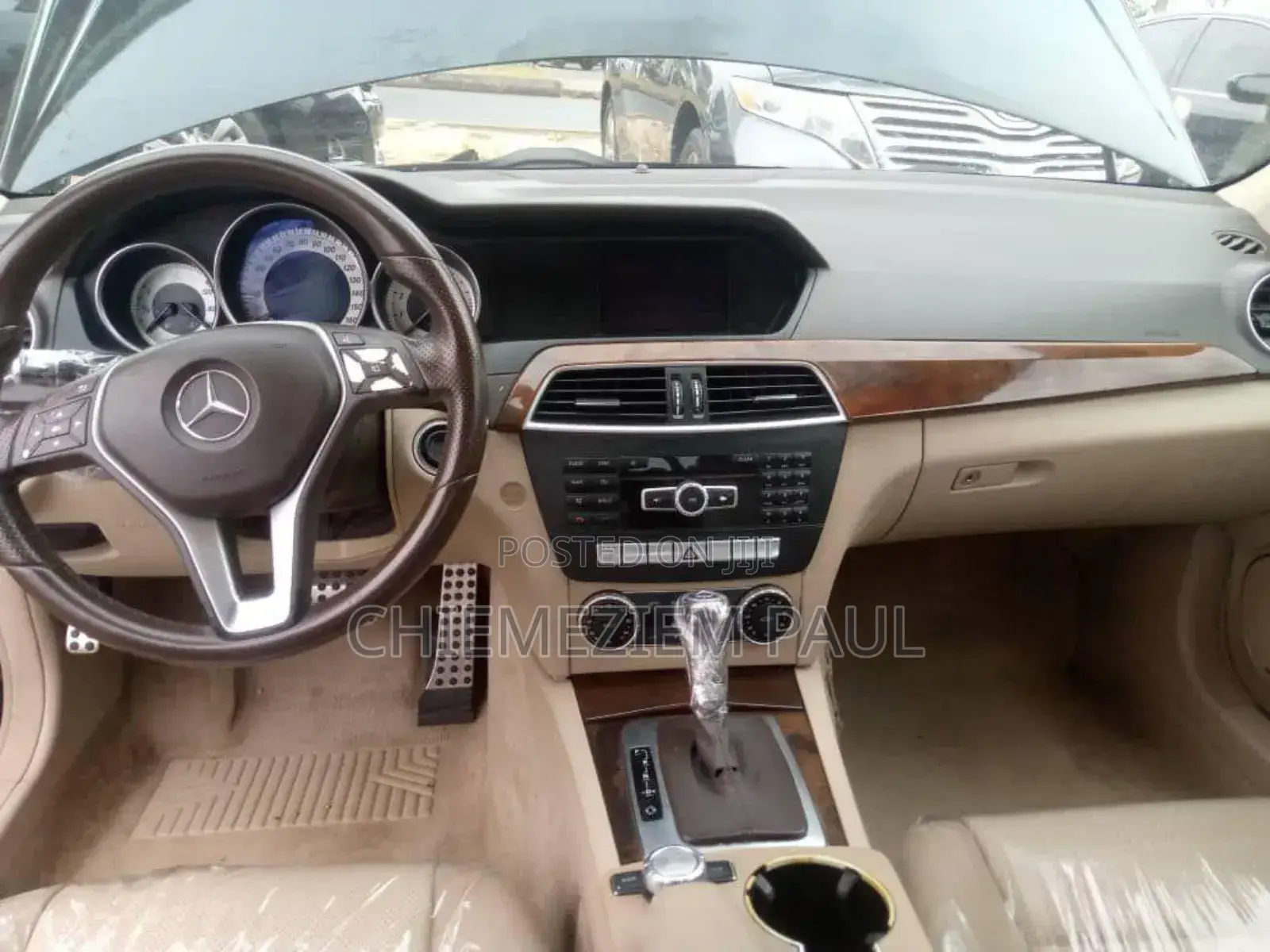 Mercedes-Benz C250 2014 Black