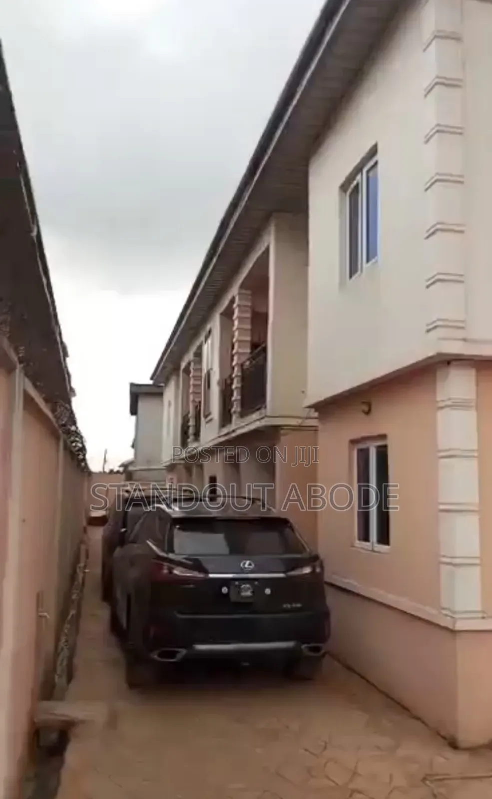 2bdrm Block of Flats in Good And Secret, Iseri Olofin for sale