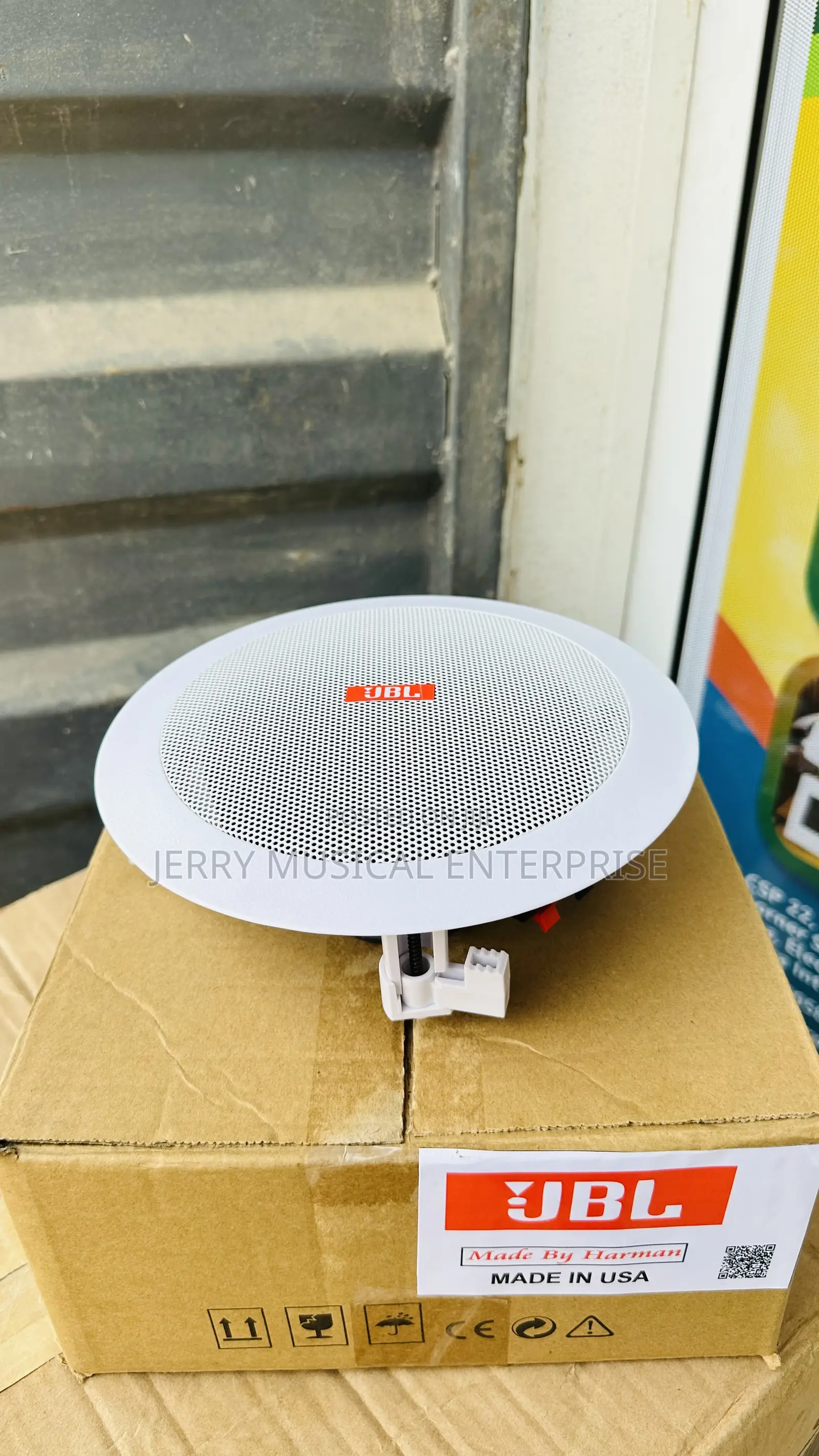 Jbl Usa Ceiling Speakers With Woofer