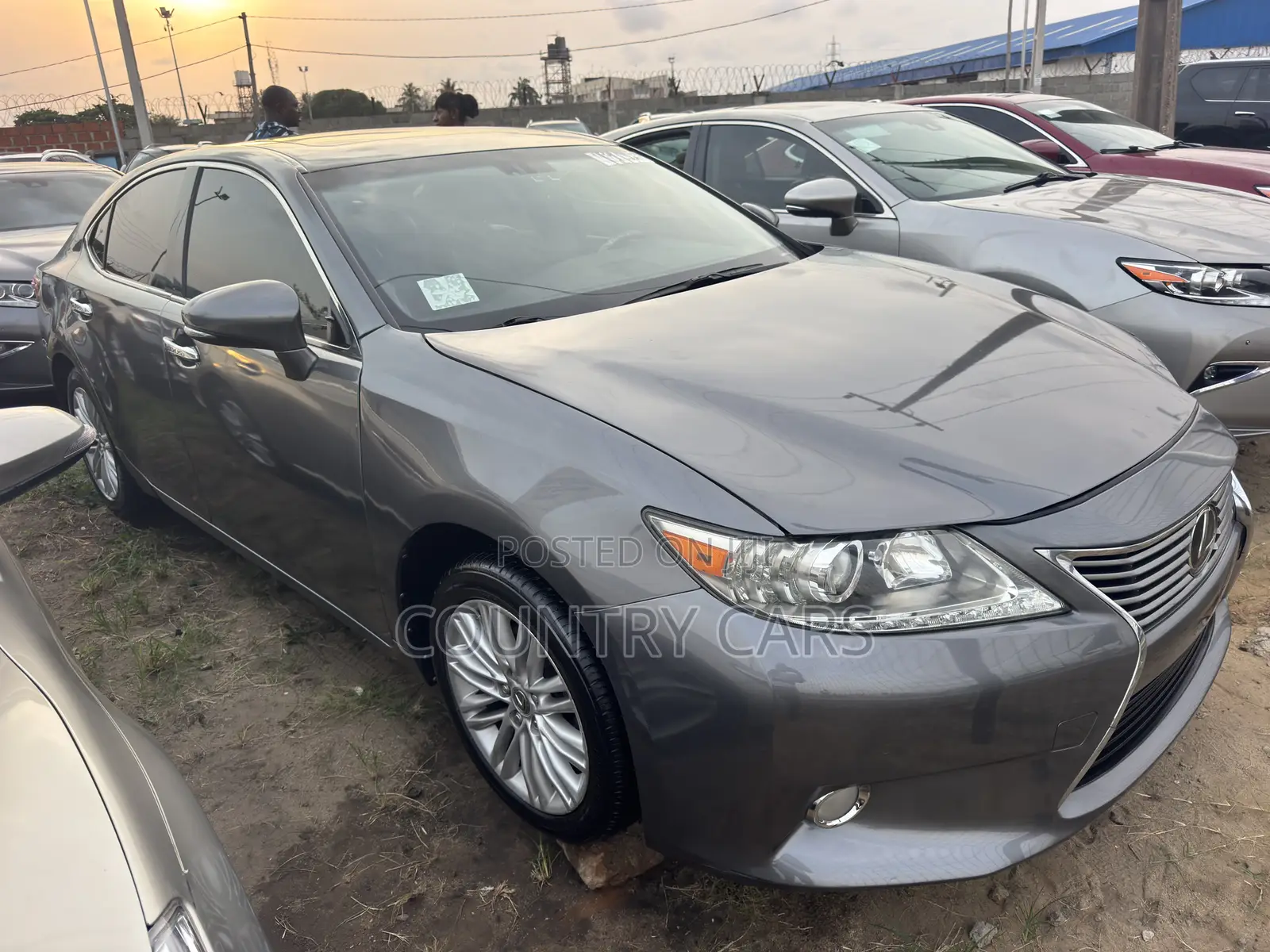Lexus ES 350 FWD 2014 Gray