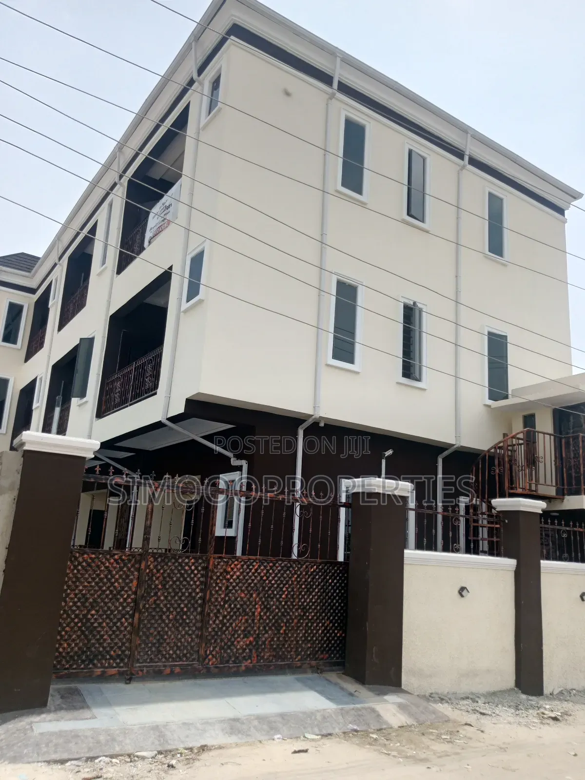 Mini Flat in Gulf, Lakowe for rent