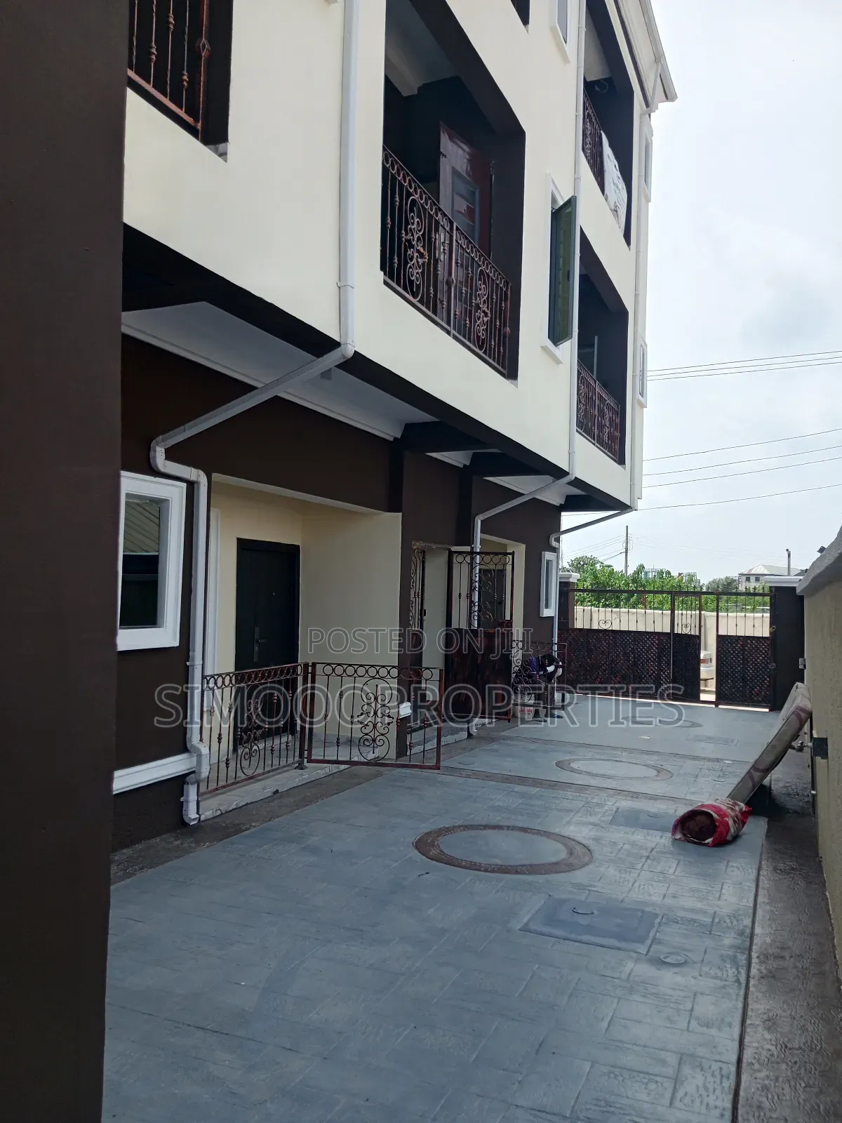 Mini Flat in Lakowe Gulf for rent