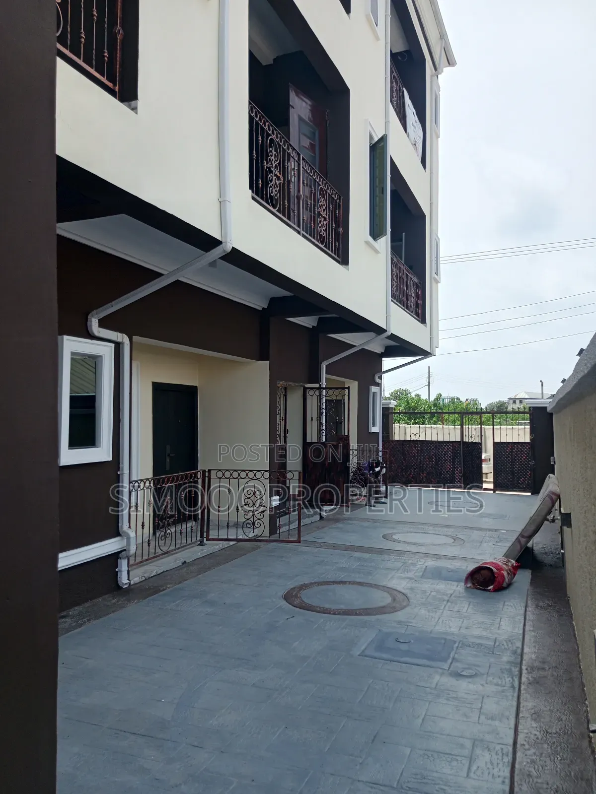Mini Flat in Lakowe Gulf for rent
