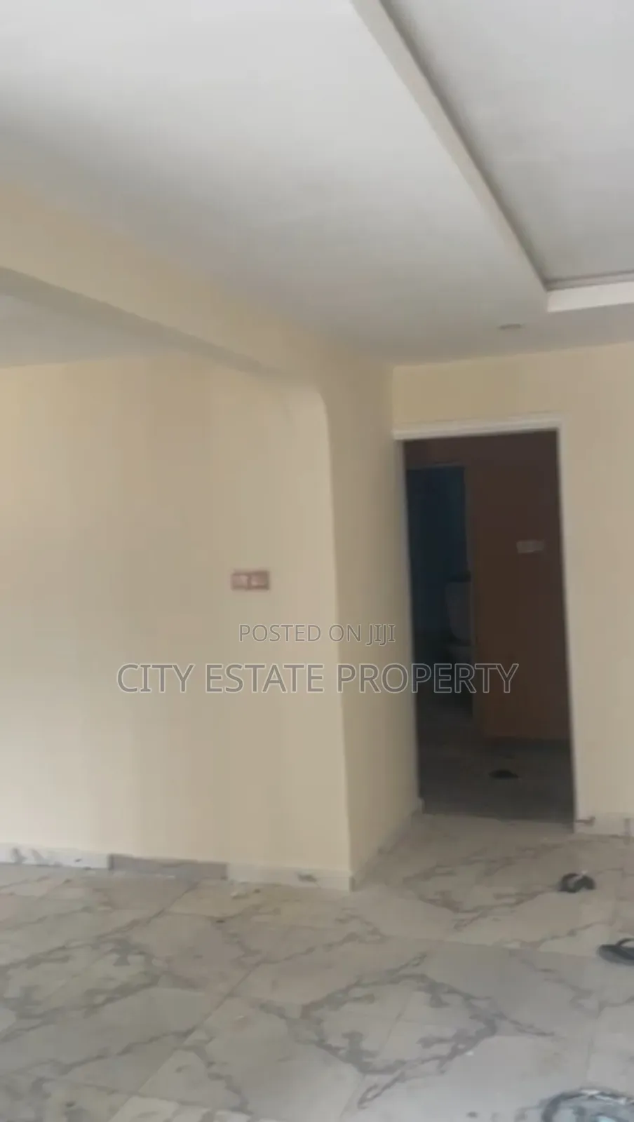 1bdrm Block of Flats in Court Estate, Port-Harcourt for rent