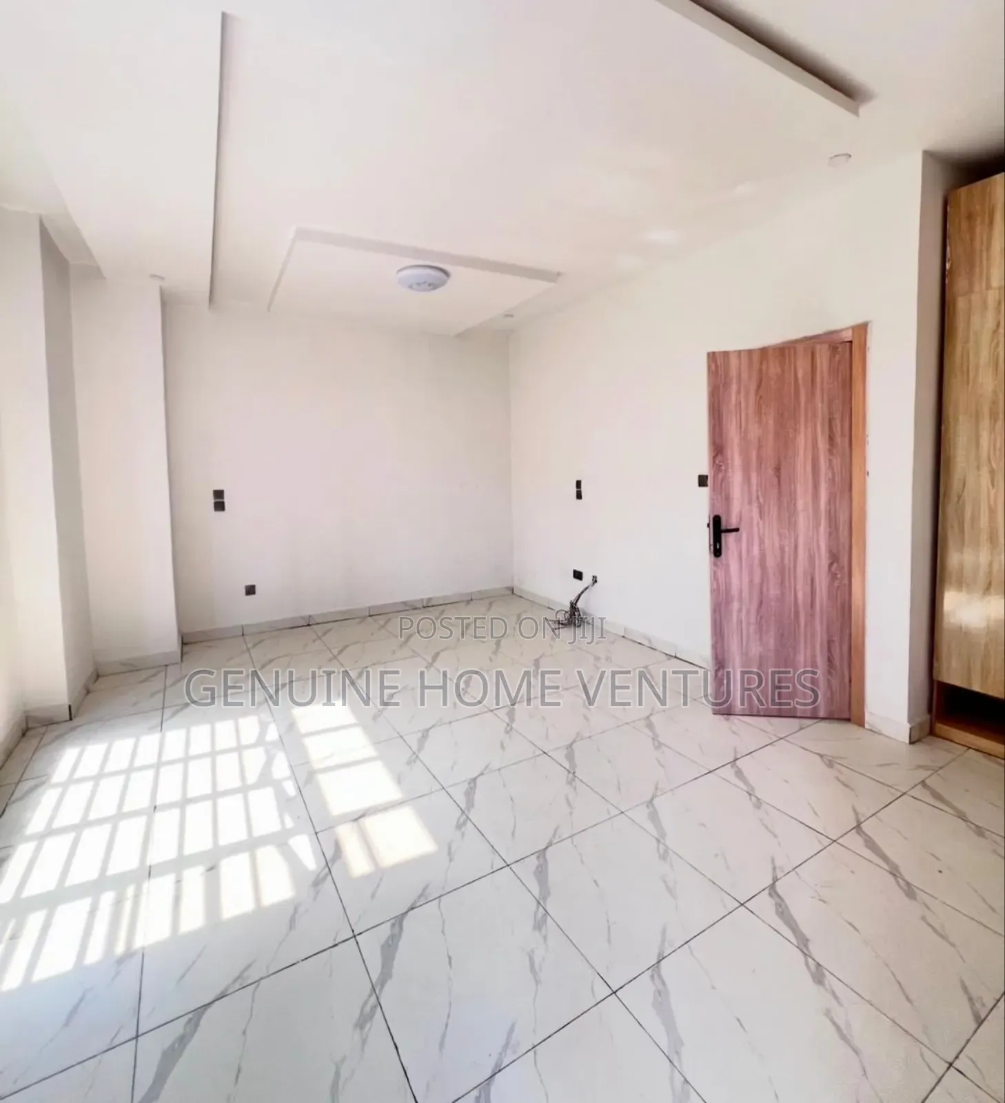 1bdrm Shared Apartment in Orchid, Chevron for rent