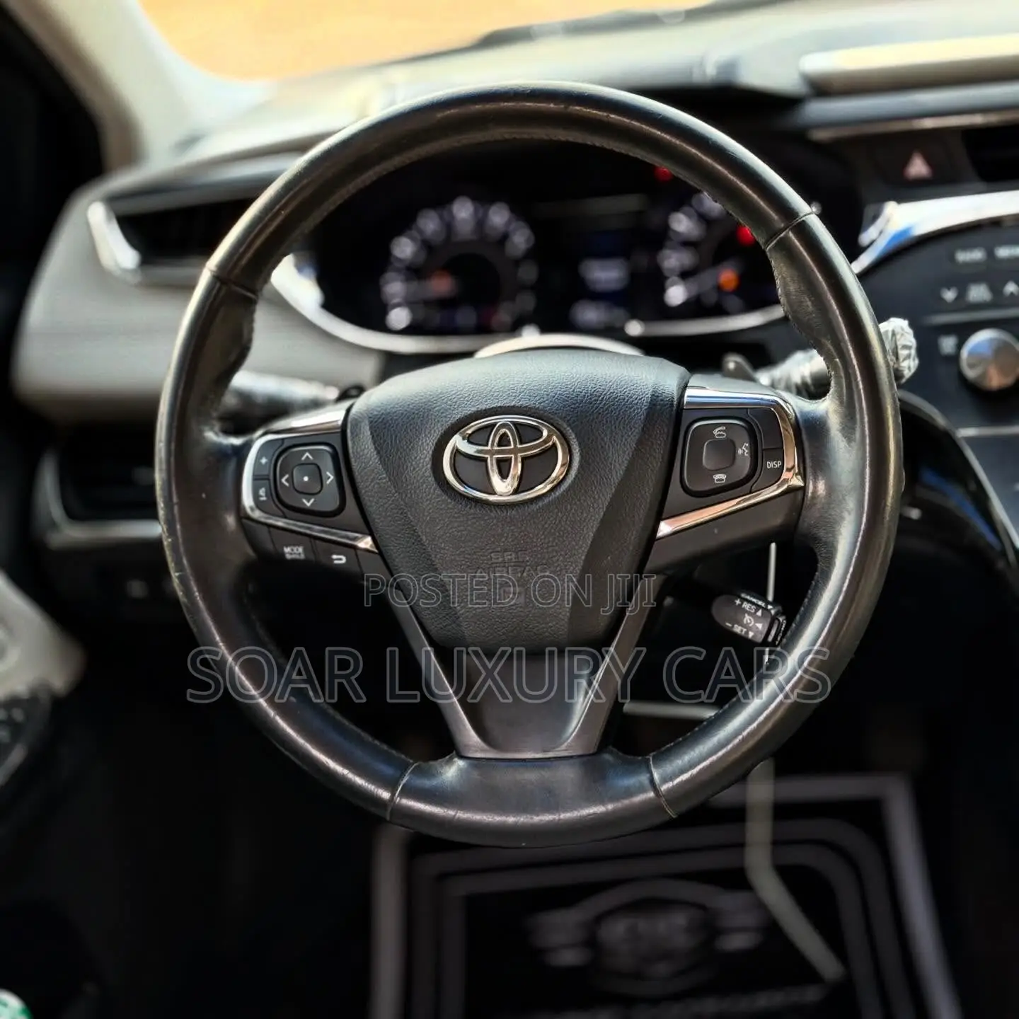 Toyota Avalon Limited 4dr Sedan (3.5L 6cyl 6A) 2014 Gray