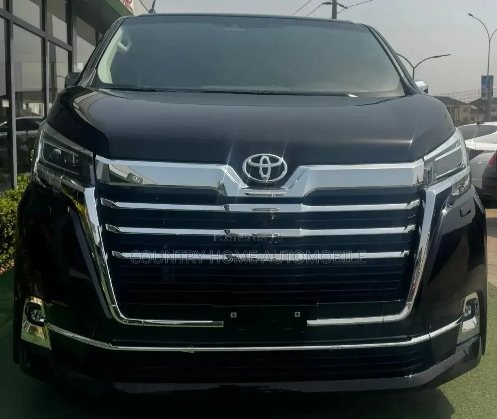 New Toyota Granvia 2025 Black