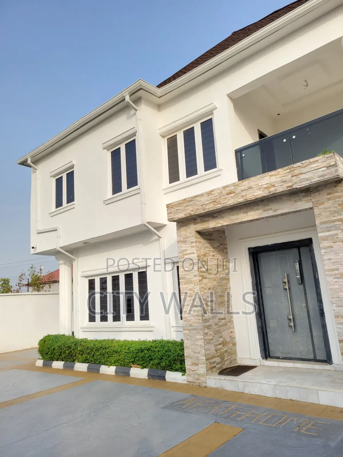 2bdrm Block of Flats in Badore for rent