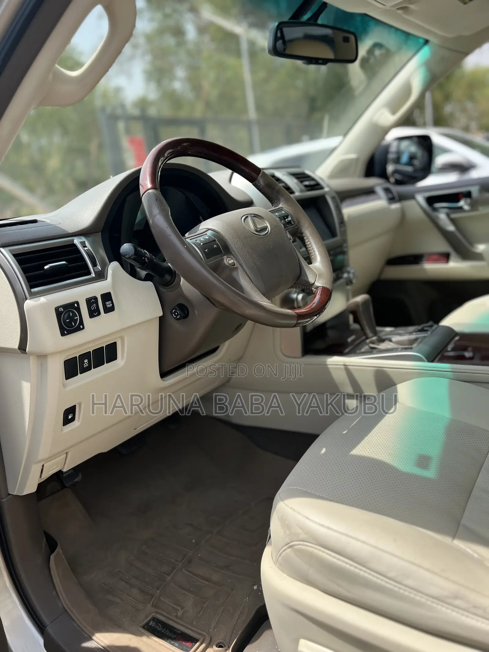 Lexus GX 460 Base 2015 Gold