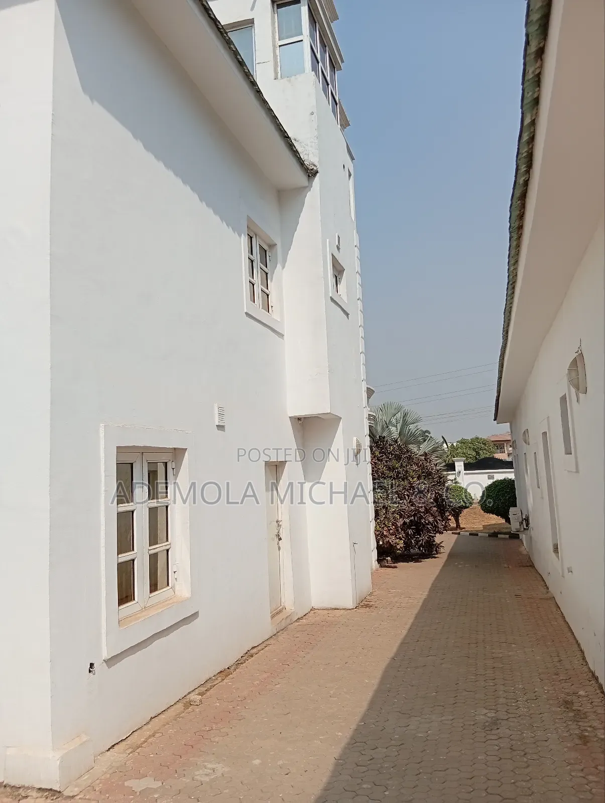 Furnished 7bdrm Duplex in Asokoro for rent