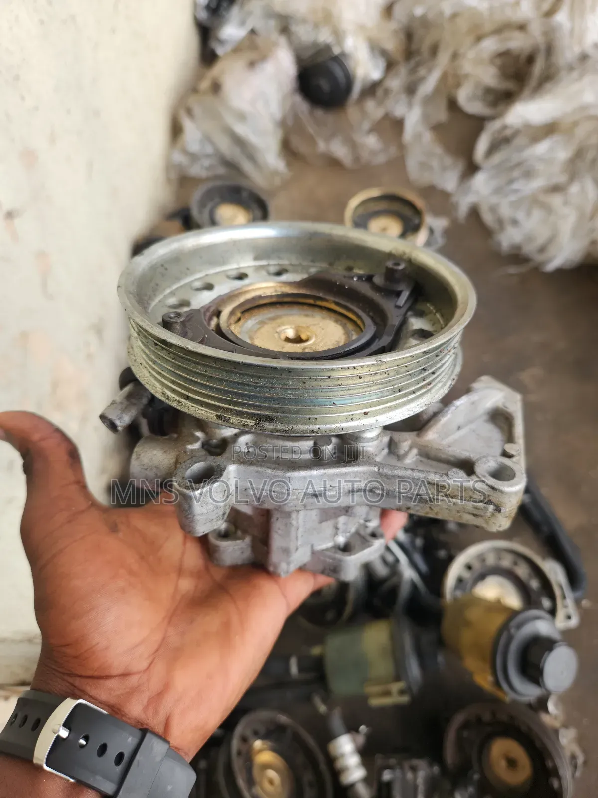 Volvo Xc90 3.2l Steering Pump