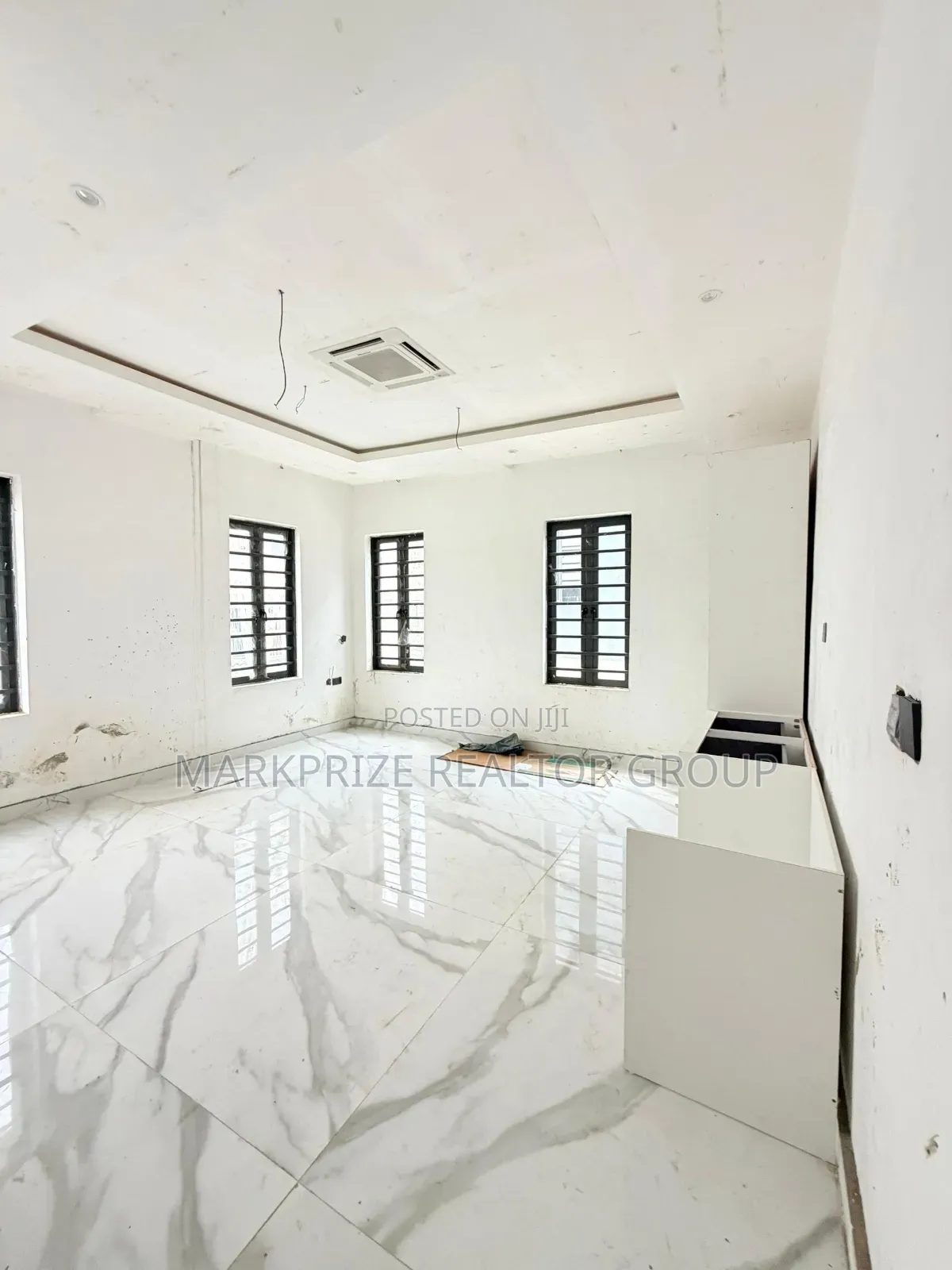 4bdrm Duplex in Ikeja Gra Lagos for sale