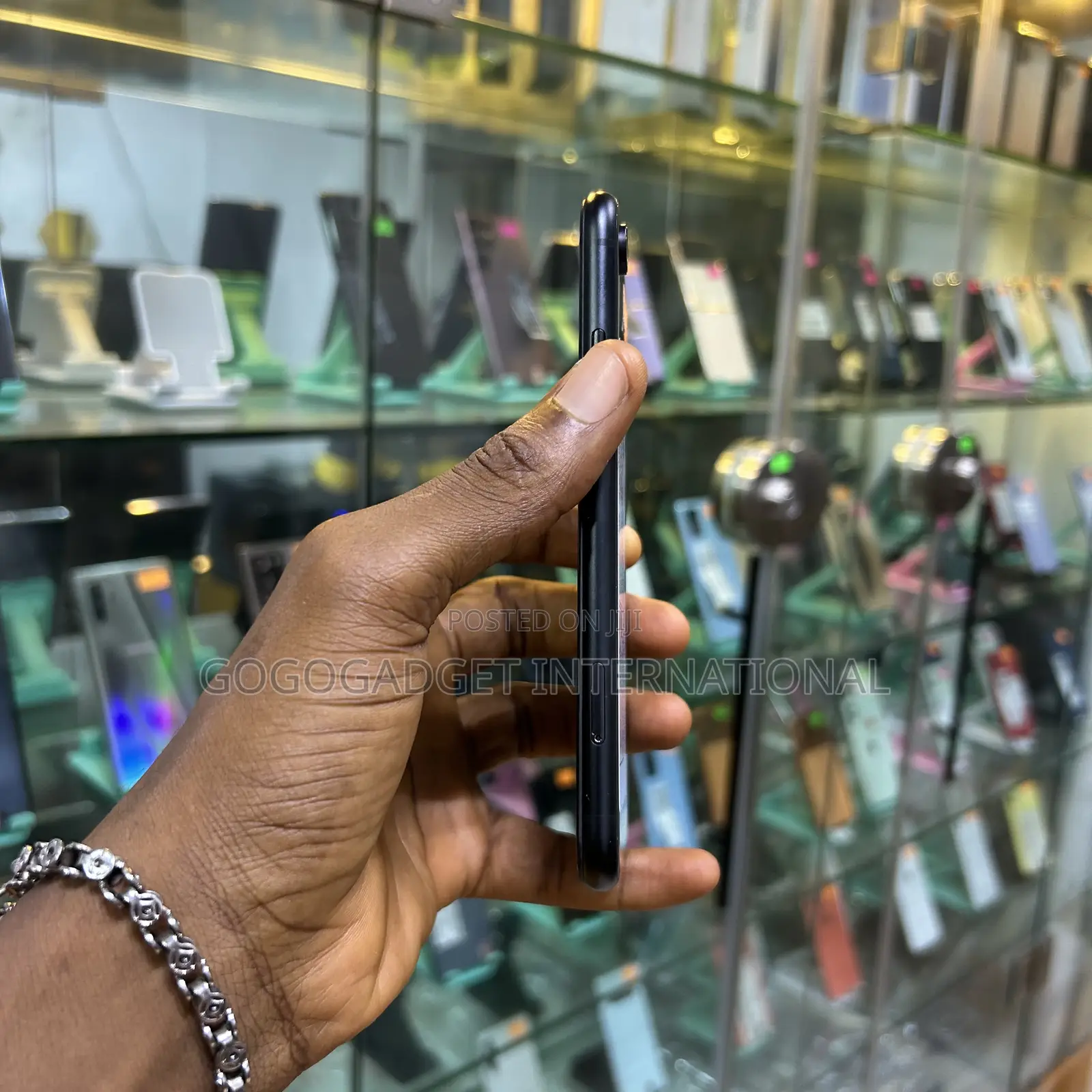 Apple iPhone XR 64 GB Black