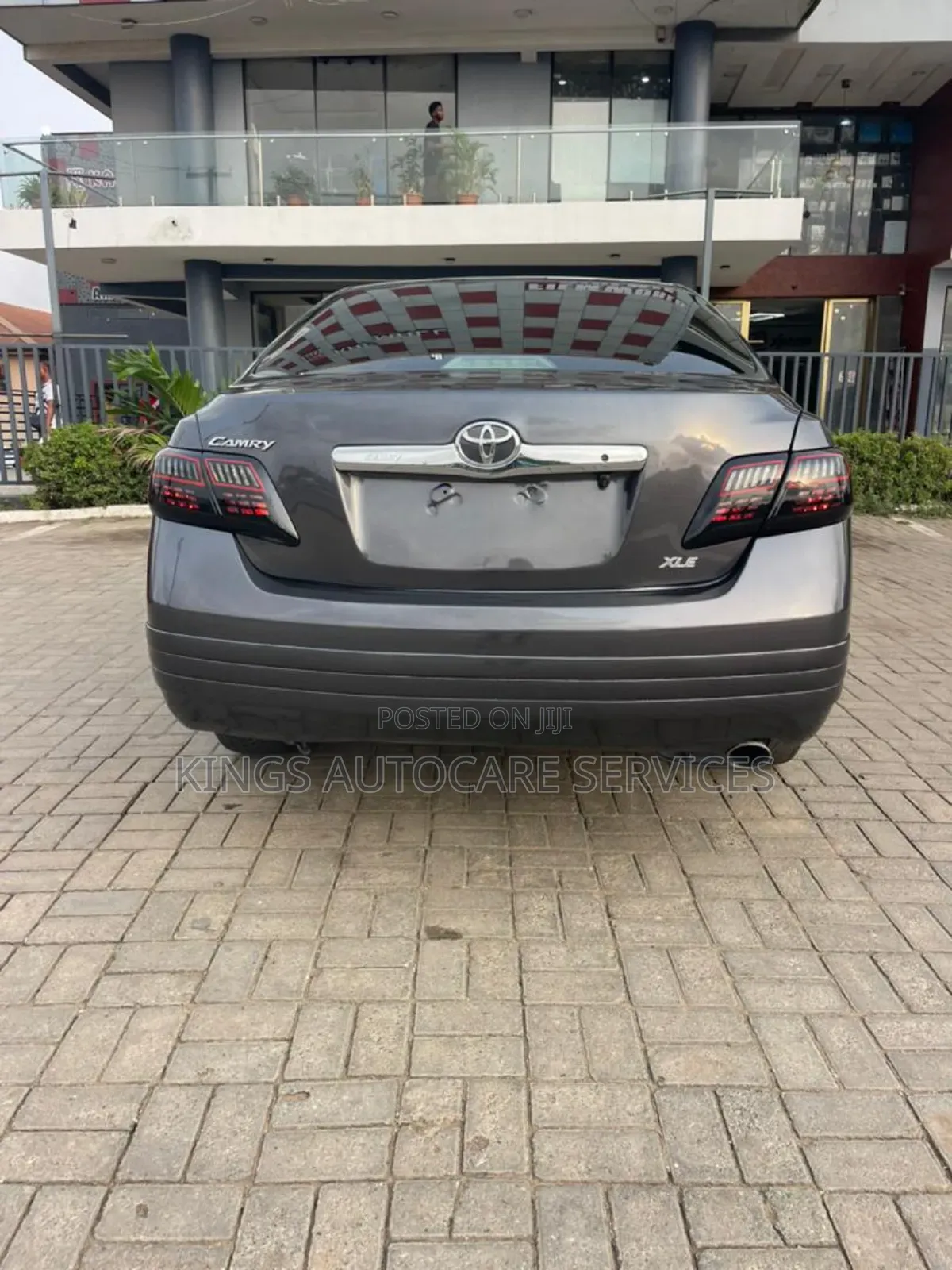 Toyota Camry XLE 4dr Sedan (2.4 4cyl 5A) 2008 Gray
