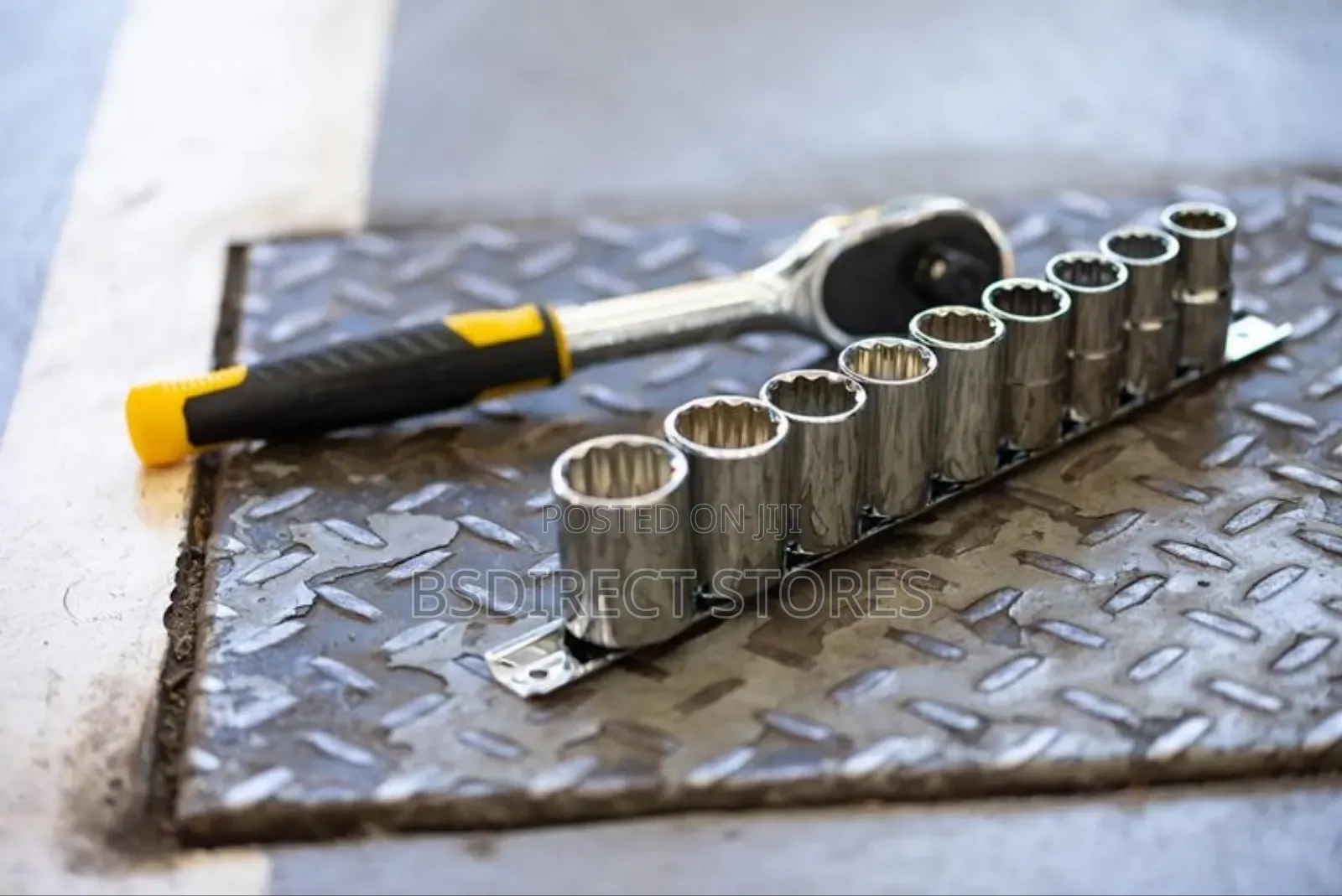 Stanley Stmt82666-0 Socket Wrench Set 1/4" 72t 11- Piece