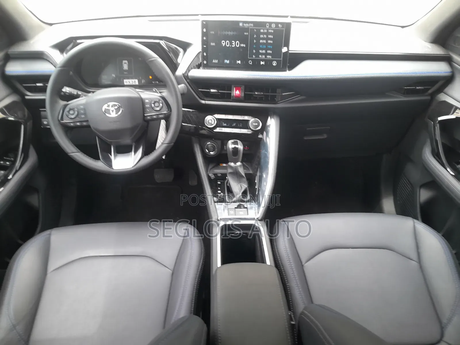 New Toyota Yaris 2024 Blue