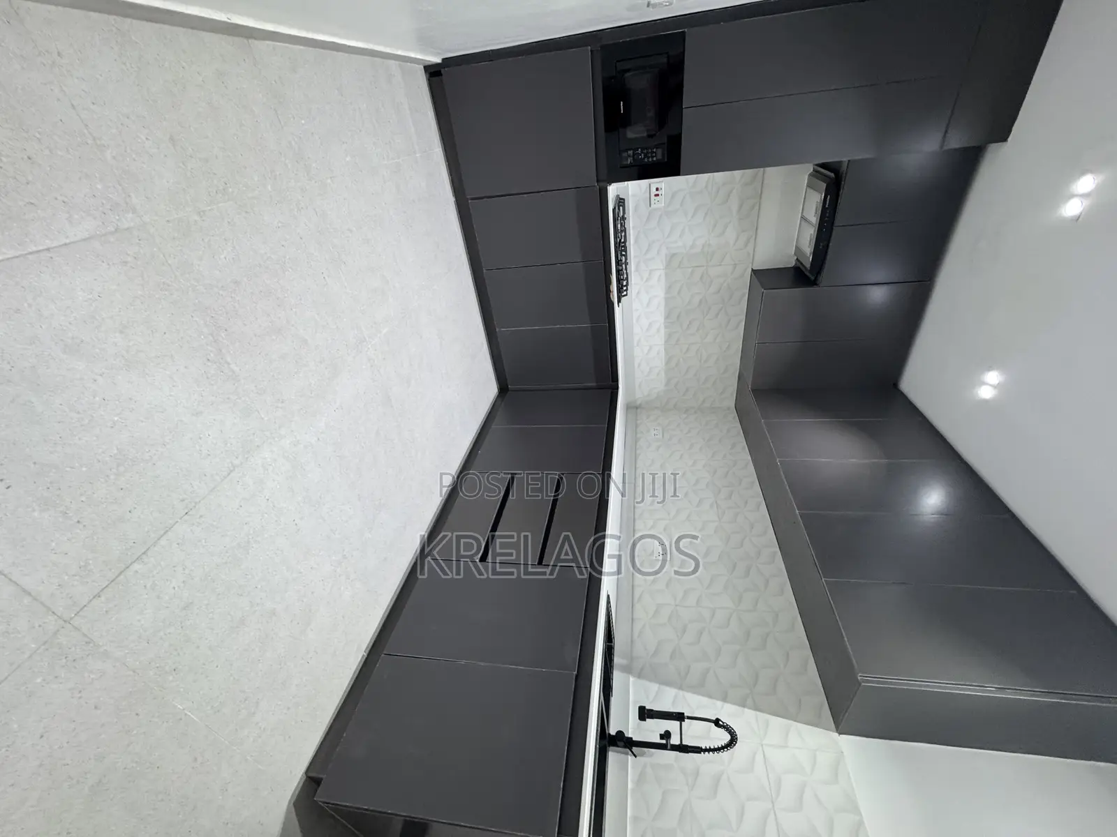 2bdrm Apartment in Ikate for rent