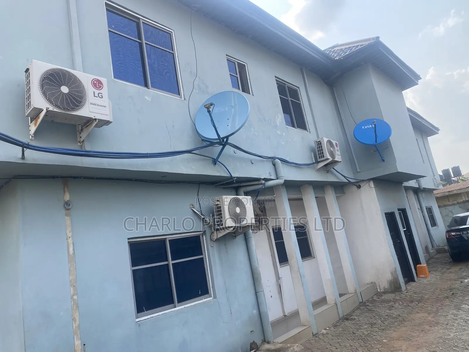 12bdrm Block of Flats in Benin City for sale