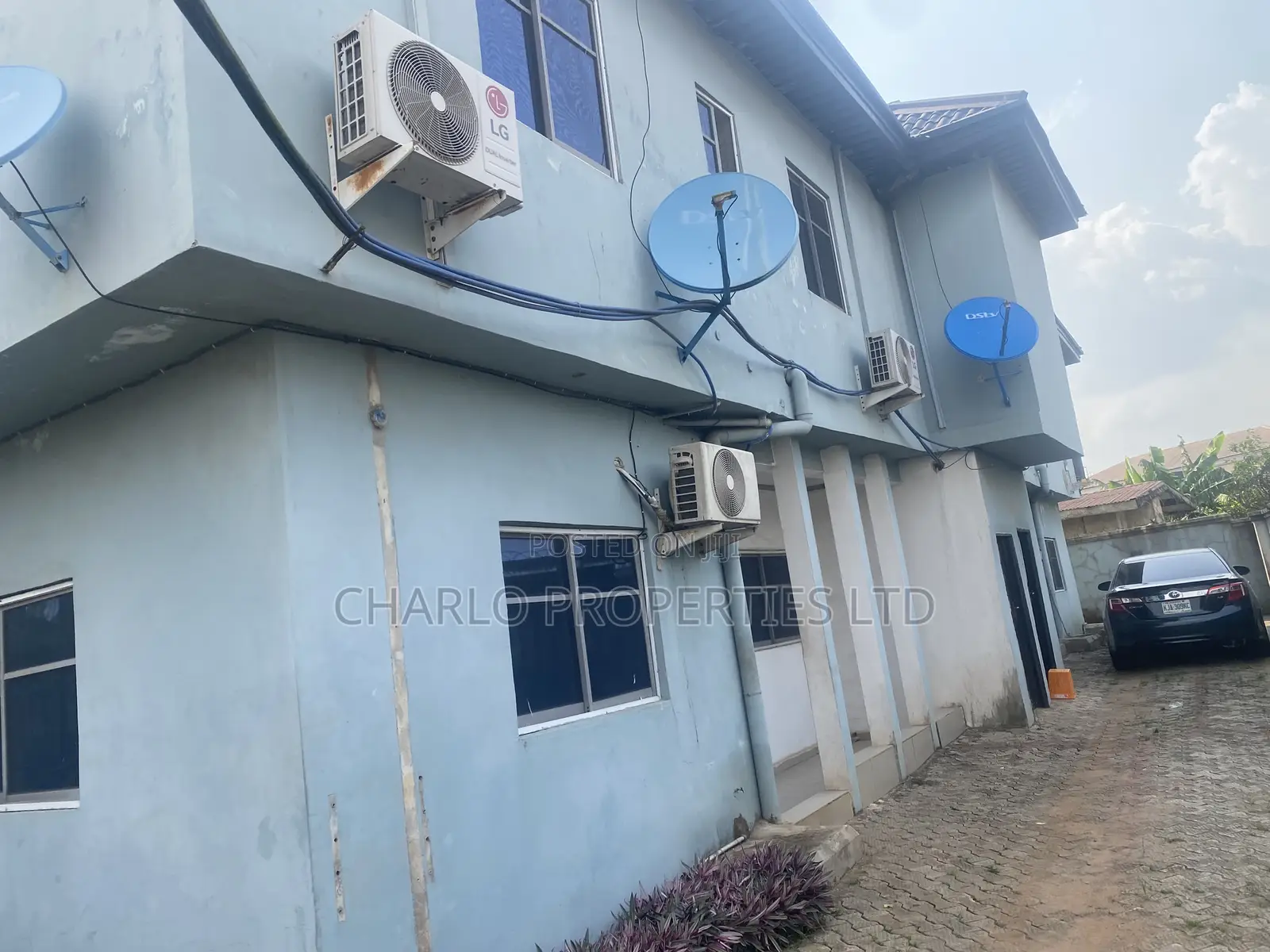 12bdrm Block of Flats in Benin City for sale
