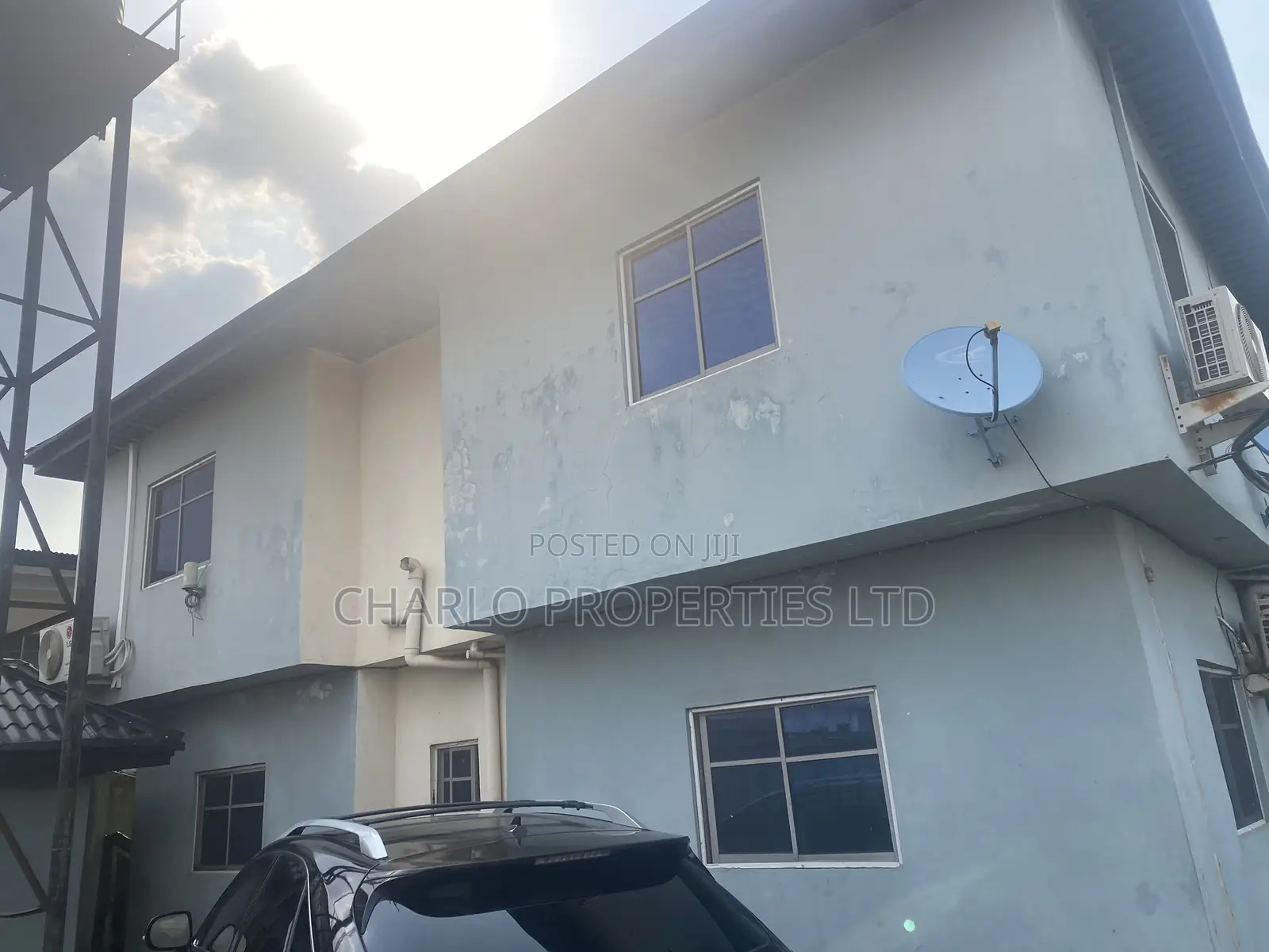 12bdrm Block of Flats in Benin City for sale