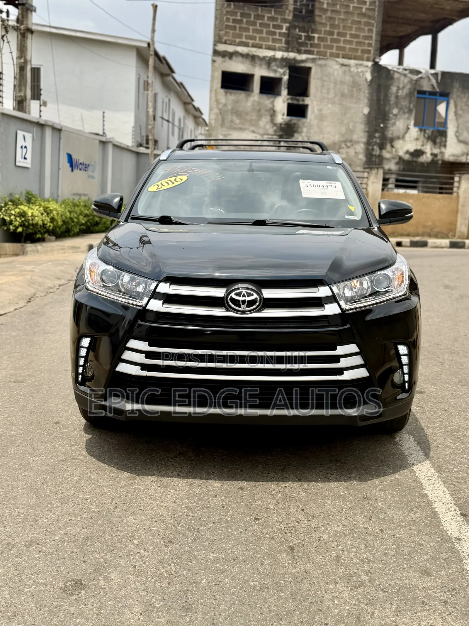 Toyota Highlander XLE 4x4 V6 (3.5L 6cyl 8A) 2017 Black