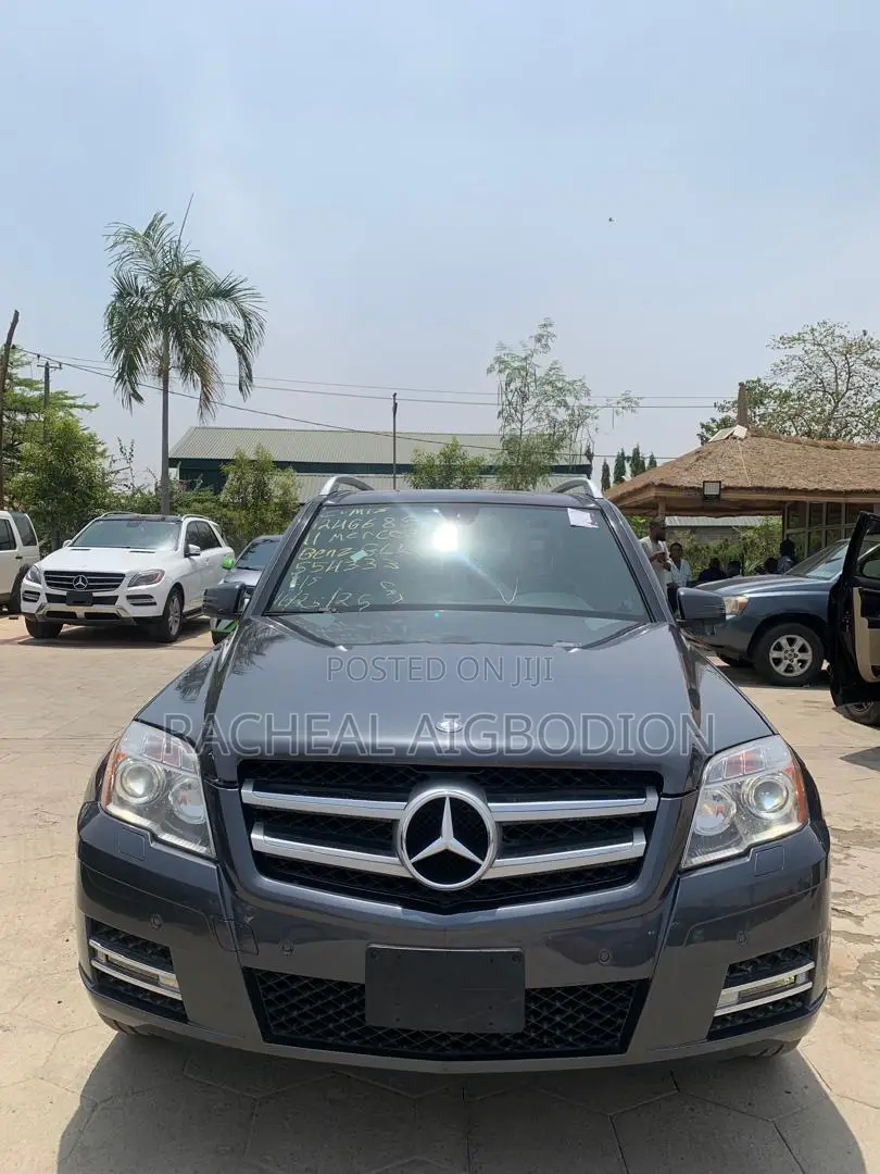 Mercedes-Benz GLK-Class 2011 Gray