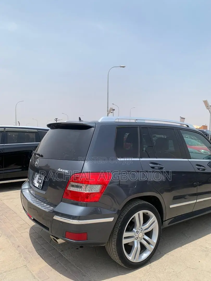 Mercedes-Benz GLK-Class 2011 Gray