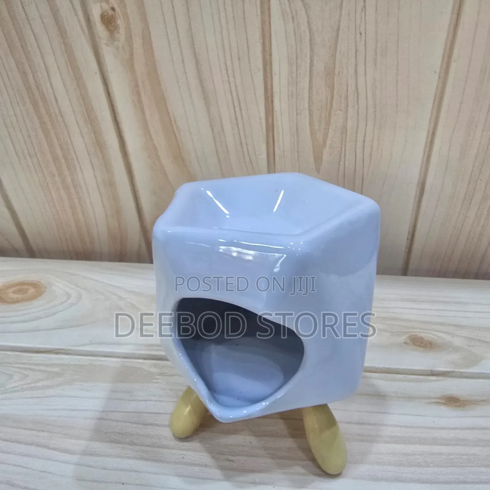 Blue Ceramic Oil Burner Wax Melt Warmer With Wooden Legs