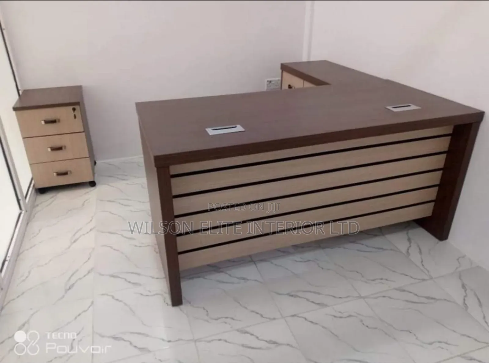 1.6 Meter Executive Office Desk With Side Table