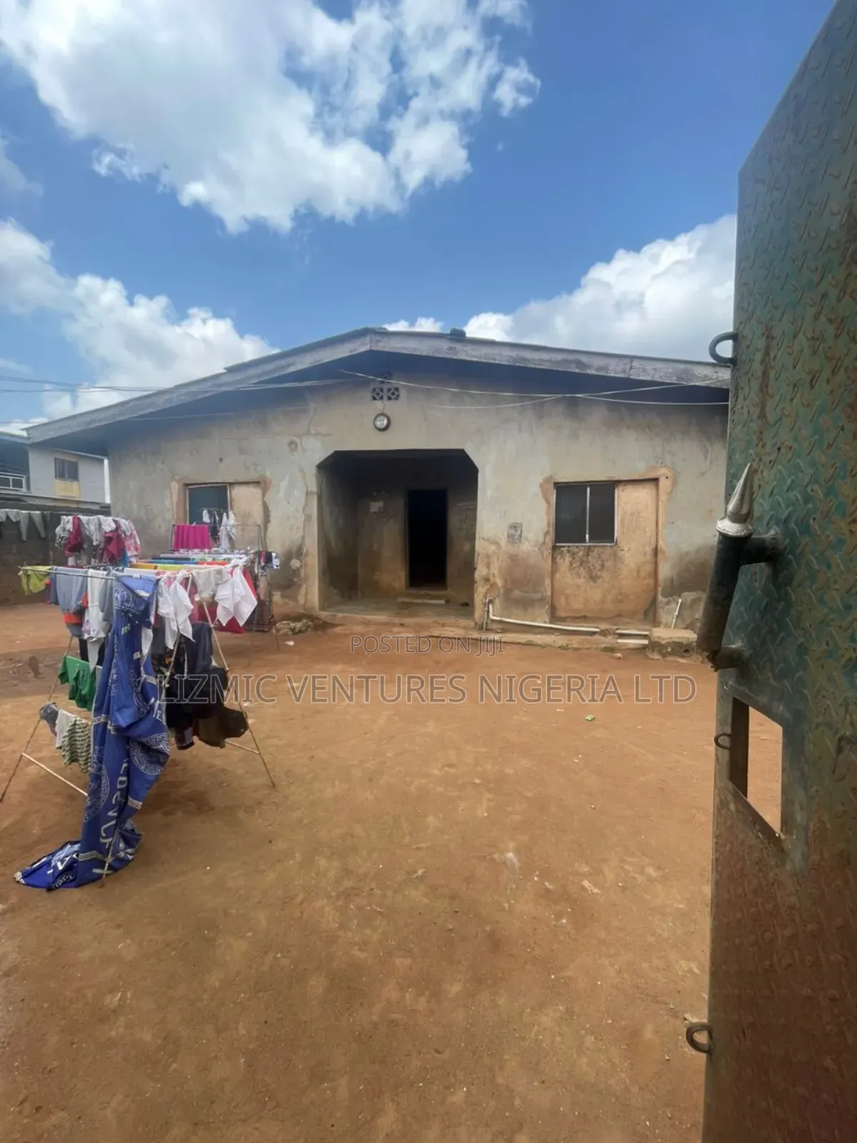 2bdrm Bungalow in Akesan, Igando / Ikotun/Igando for sale