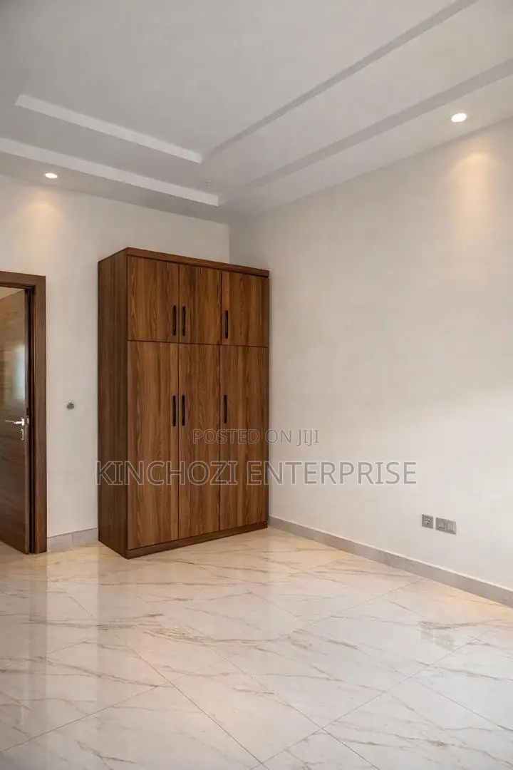 3bdrm Duplex in Rockvale Manors, Zone B for rent