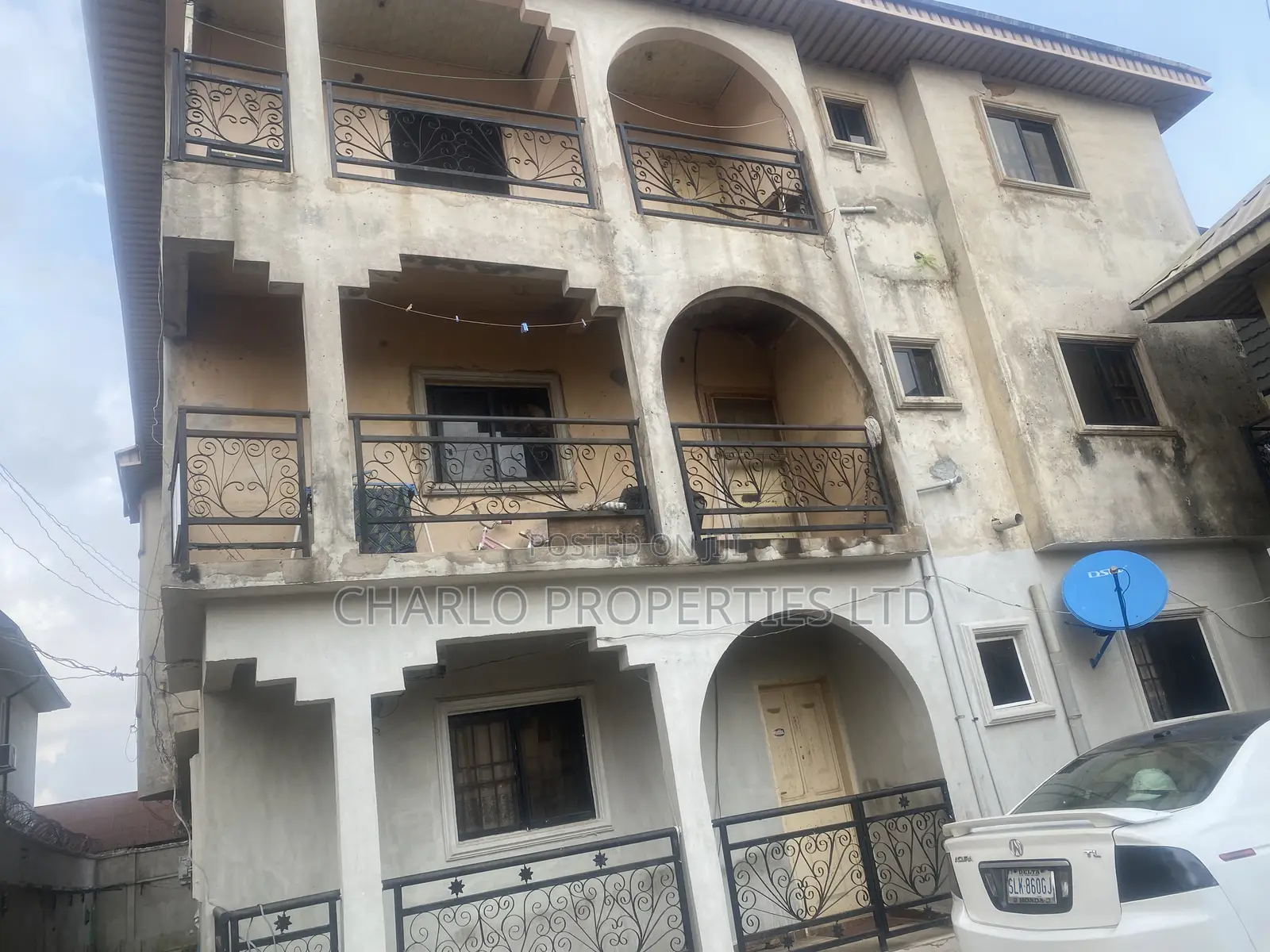 20bdrm Block of Flats in Benin City for sale