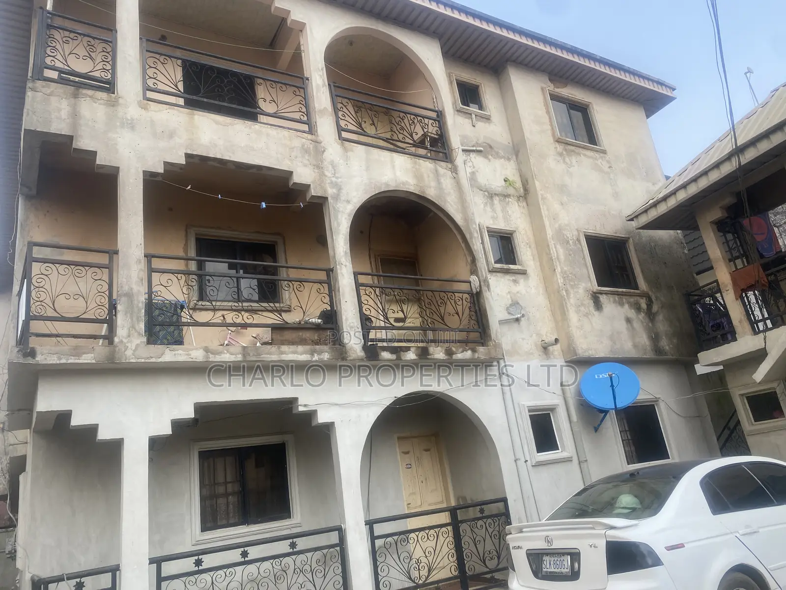 20bdrm Block of Flats in Benin City for sale