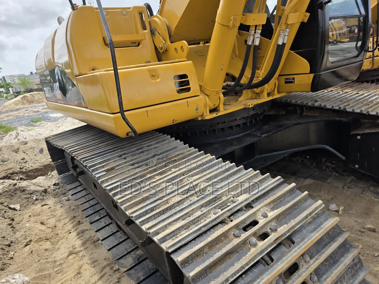 330cl Caterpillar Excavator