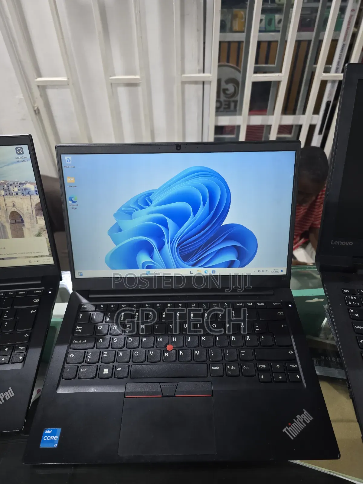 Laptop Lenovo ThinkPad E14 Gen 3 8GB Intel Core i3 SSD 256GB