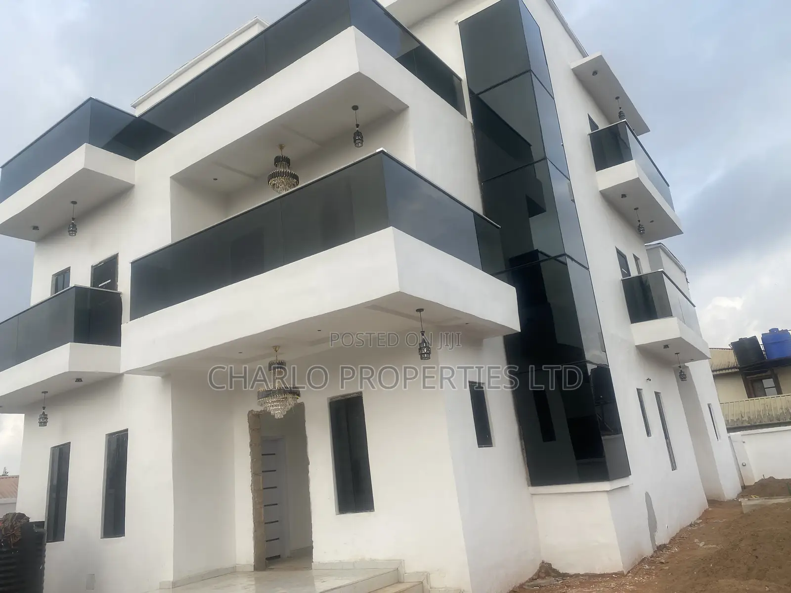 Furnished 7bdrm Duplex in Benin City for sale