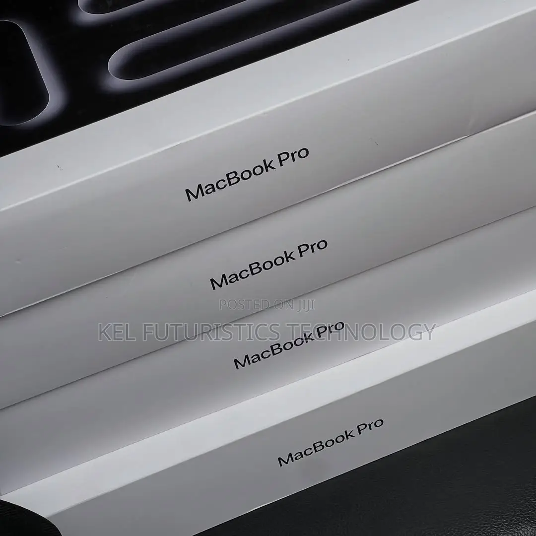 New Laptop Apple MacBook Pro 2024 M4 Max 64GB Apple M4 Max SSD 1T
