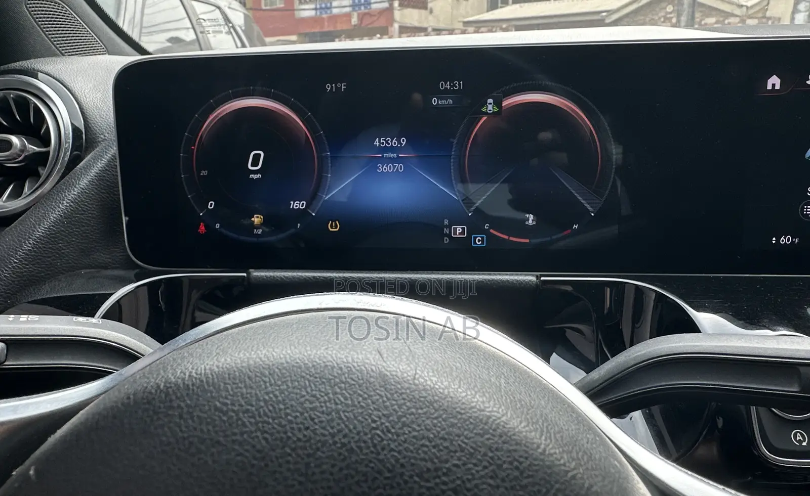 Mercedes-Benz GLA-Class 2021 Red