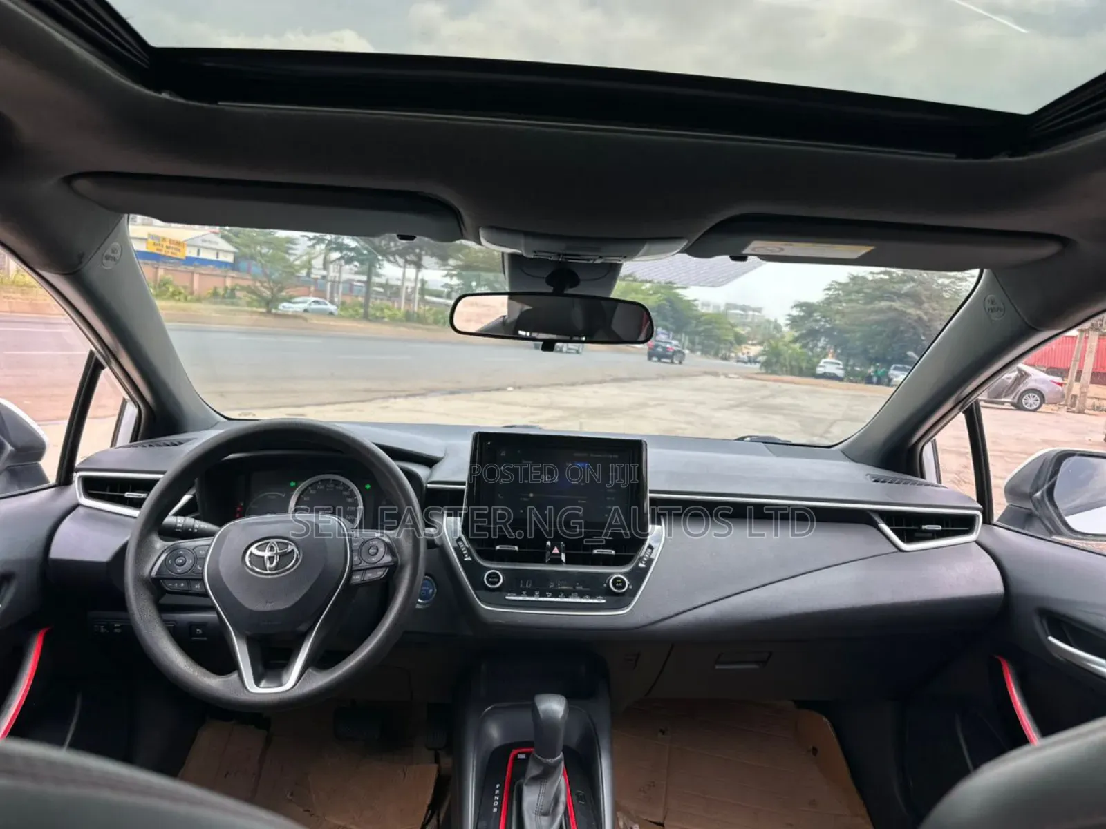 Toyota Corolla 2022 White