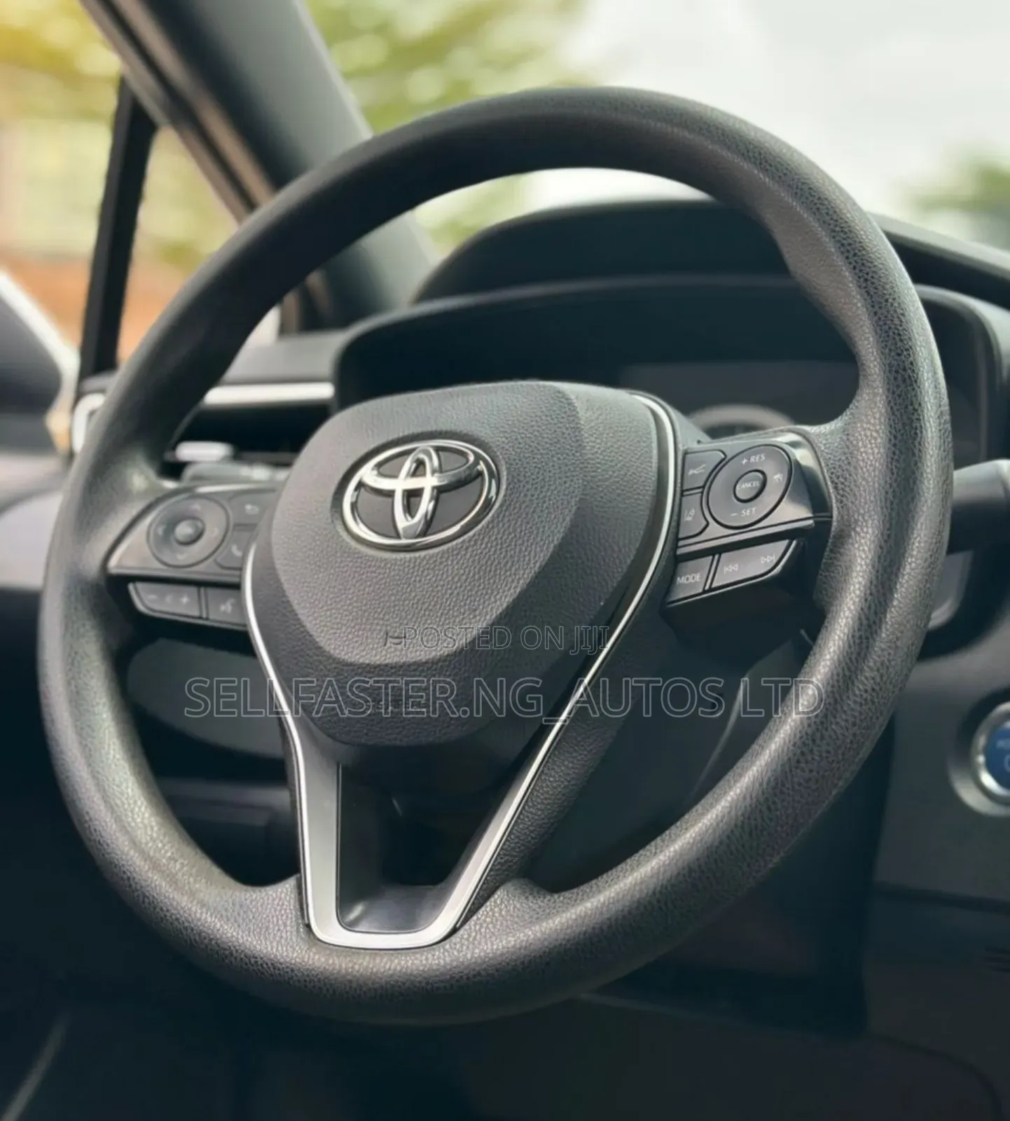 Toyota Corolla 2022 White