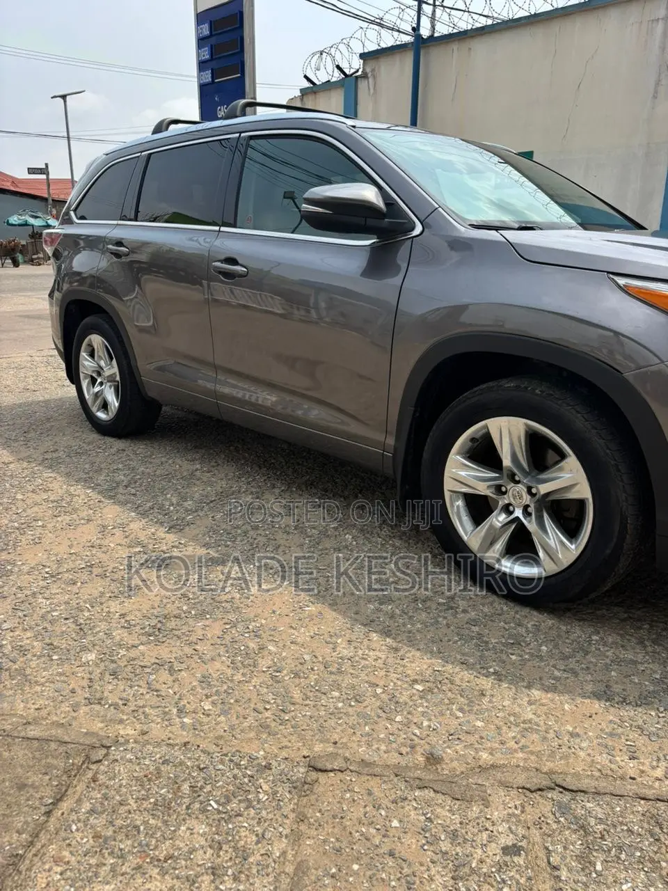 Toyota Highlander Limited 4dr SUV AWD (3.5L 6cyl 6A) 2014 Gray