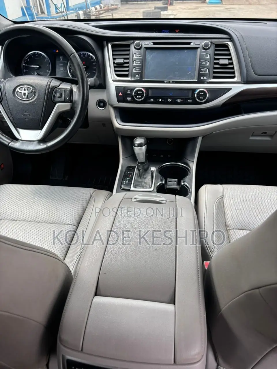Toyota Highlander Limited 4dr SUV AWD (3.5L 6cyl 6A) 2014 Gray