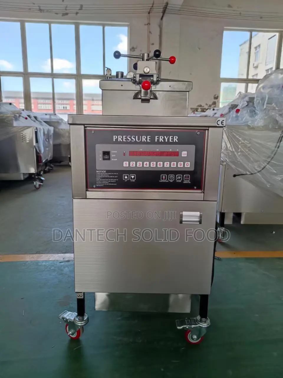 Standing Pressure Fryer Machine