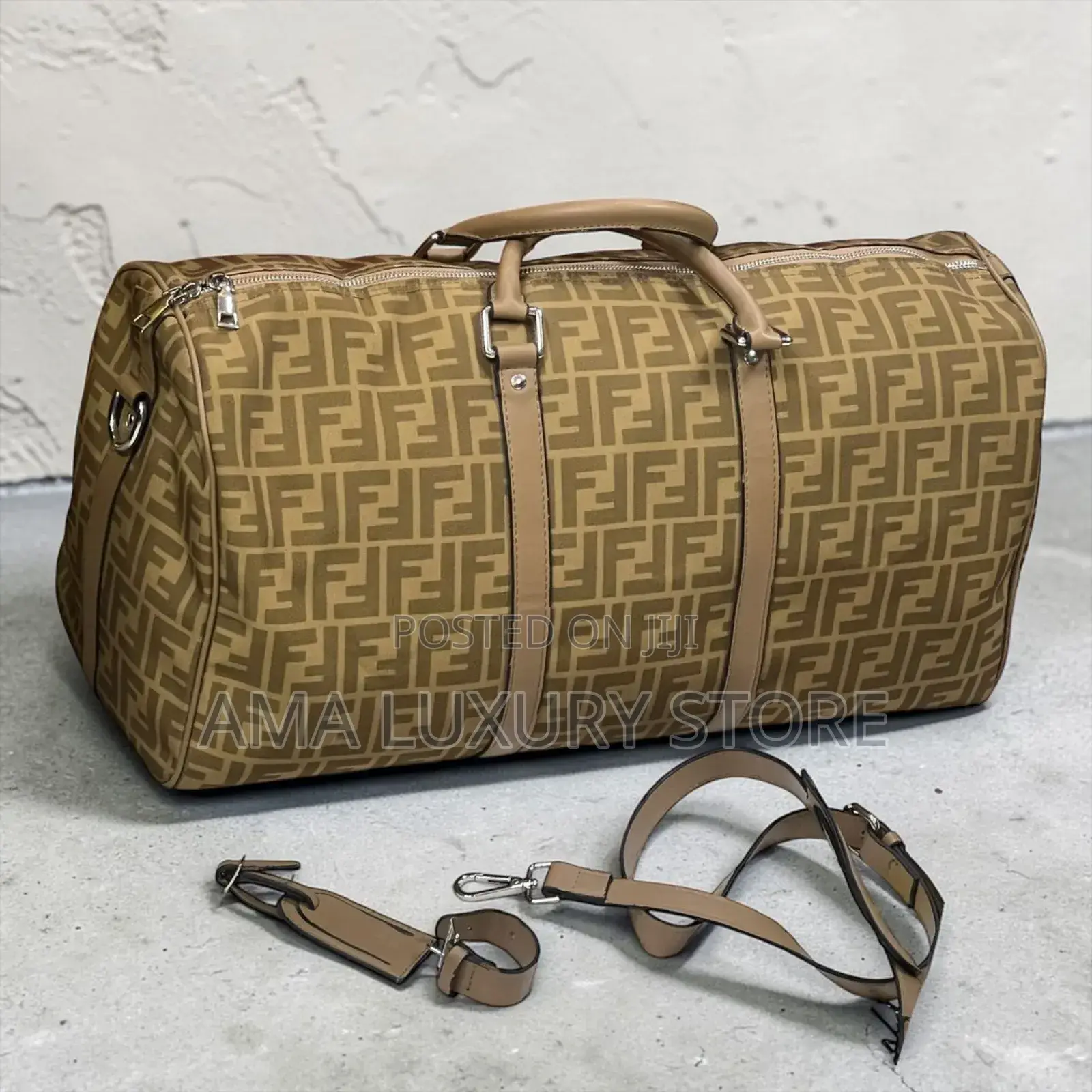 Fendi Luxury Unisex Duffle/Travel Bags