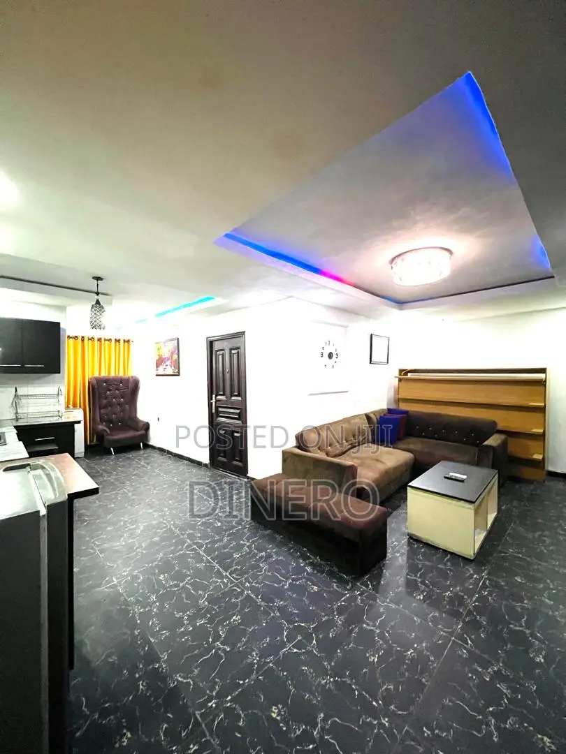 Dinero Emerald - One Bedroom Apartment