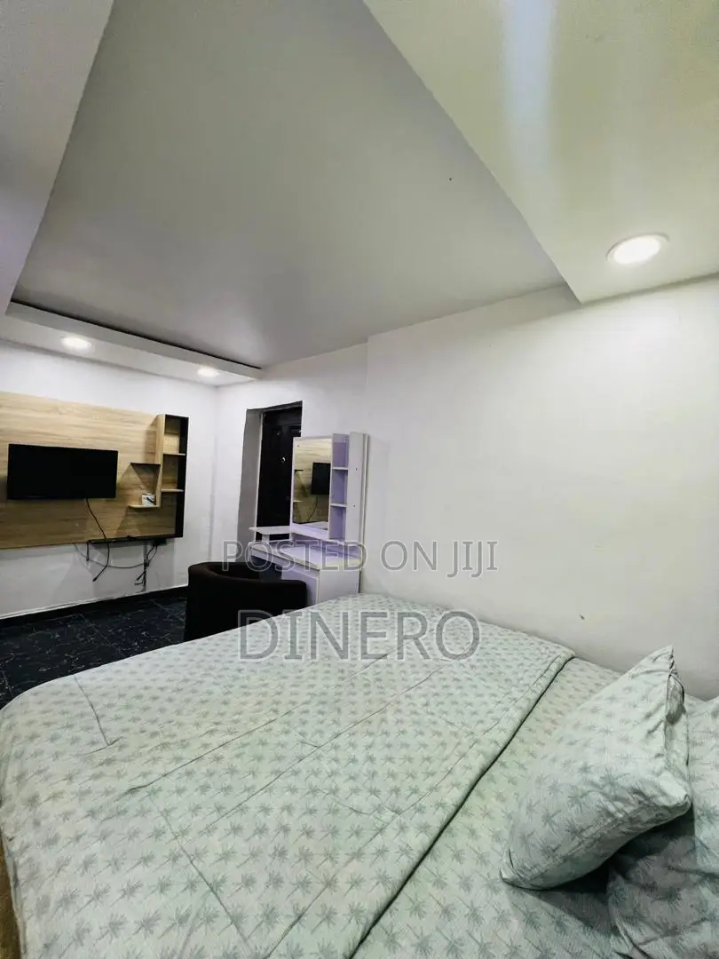 Dinero Emerald - One Bedroom Apartment